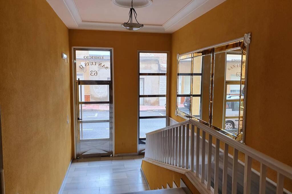 Linmarko Apartamento En Centro De Torrevieja Buitenkant foto