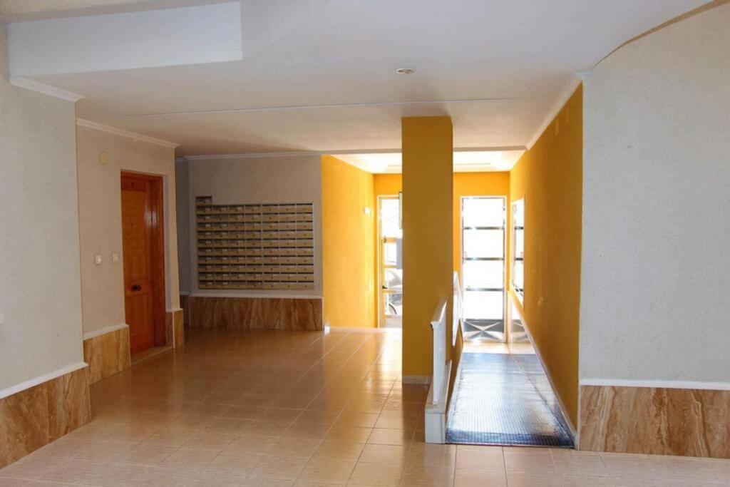 Linmarko Apartamento En Centro De Torrevieja Buitenkant foto