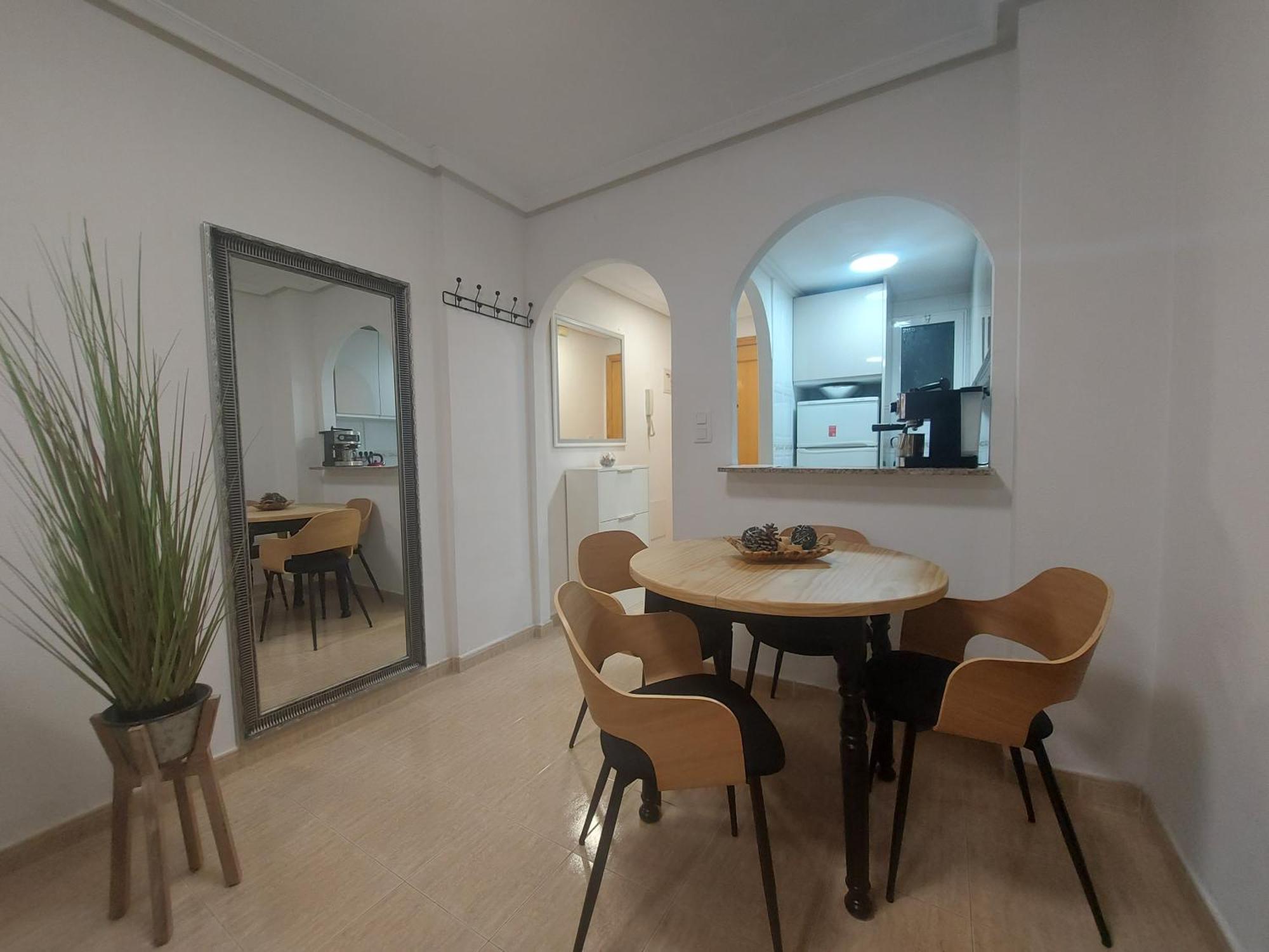 Linmarko Apartamento En Centro De Torrevieja Buitenkant foto
